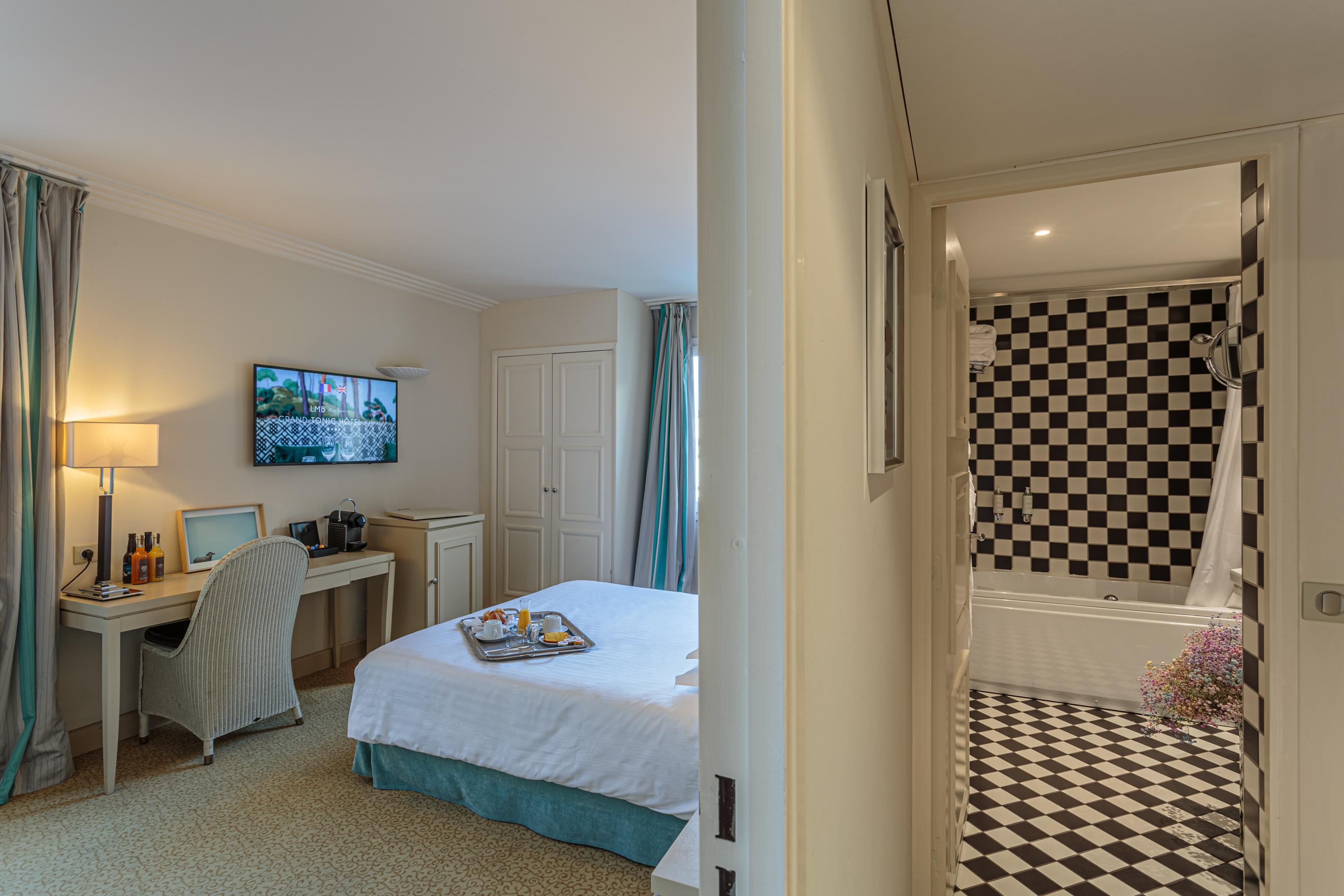 Grand Tonic Hotel & Spa Nuxe Biarritz Exteriör bild