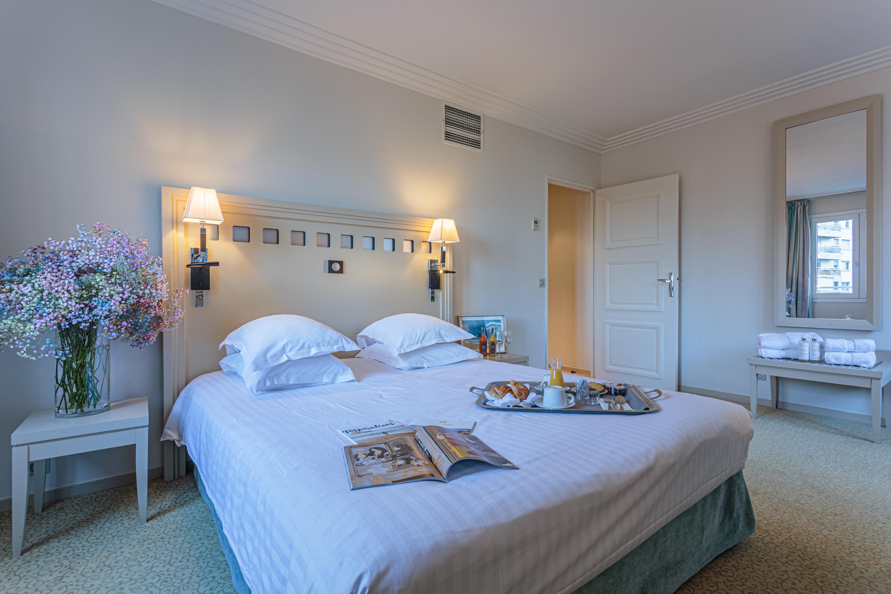 Grand Tonic Hotel & Spa Nuxe Biarritz Exteriör bild